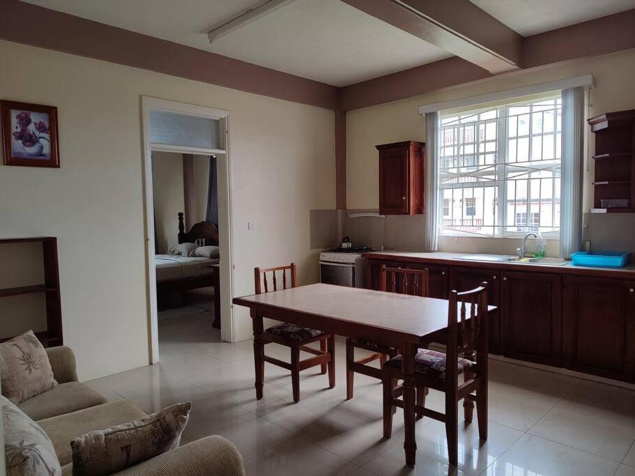 Iso'S Vacation Rental Apartment #10 Portsmouth Ngoại thất bức ảnh